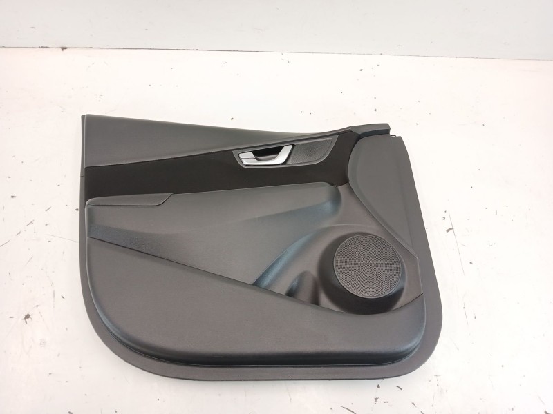 Recambio de guarnecido puerta delantera izquierda para hyundai kona (os, ose, osi) 1.6 gdi hybrid referencia OEM IAM M0110J9310T