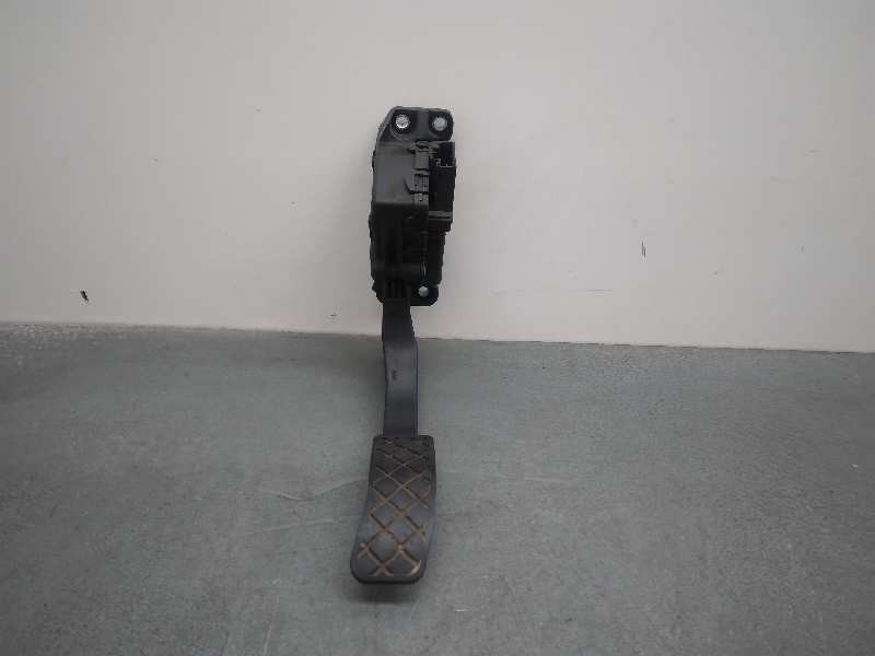 Recambio de potenciometro pedal para audi a6 berlina (4f2) 2.0 tdi referencia OEM IAM 4F1721523B 6 PINES 