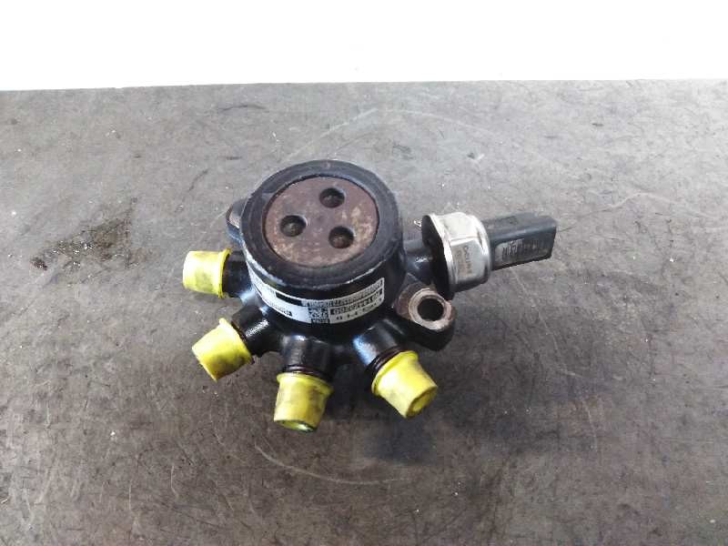 Recambio de rampa inyectora para ford focus turnier (cak) ambiente referencia OEM IAM R9144Z020D  