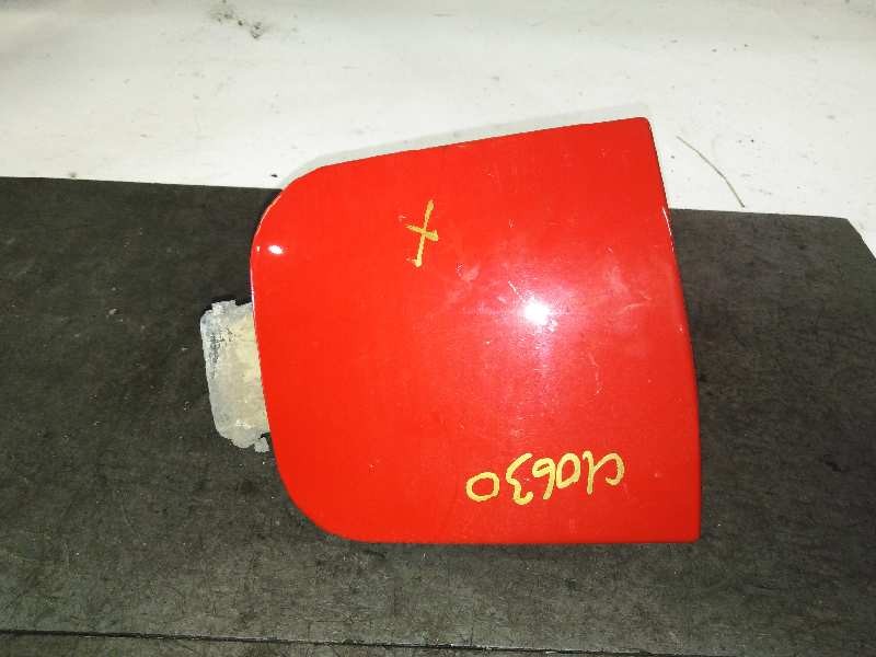 Recambio de tapa exterior combustible para seat arosa (6h1) select referencia OEM IAM   ROJO