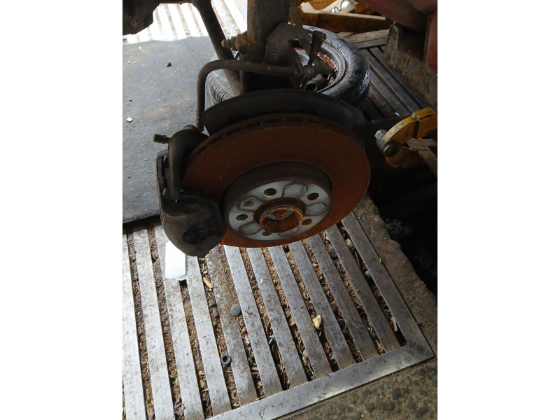 Recambio de mangueta delantera izquierda para audi a1 sportback (gba) 25 tfsi referencia OEM IAM   