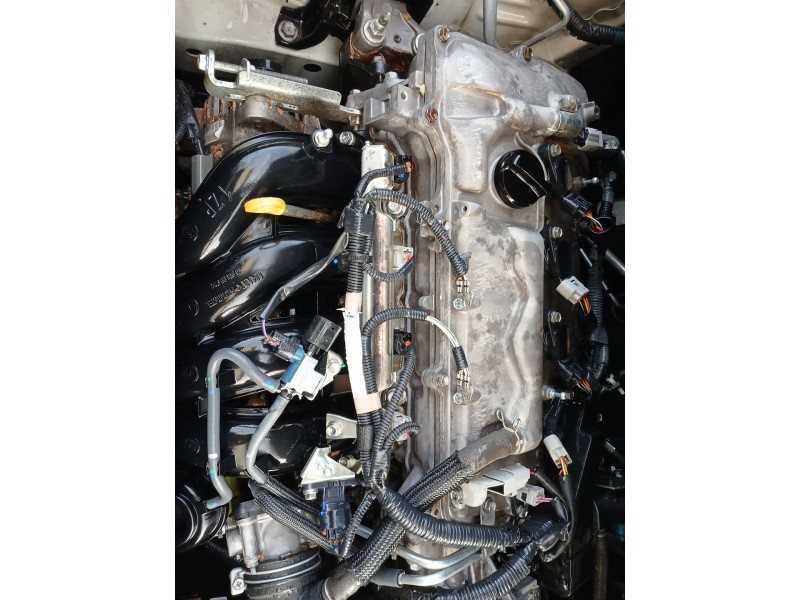 Recambio de motor completo para toyota auris edition referencia OEM IAM 1ZR  