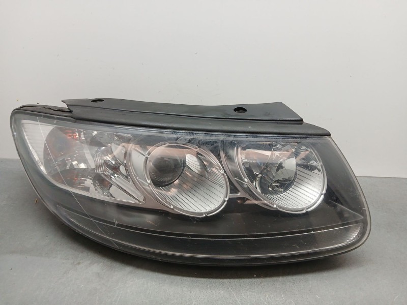 Recambio de faro derecho para hyundai santa fé ii (cm) 2.2 crdi referencia OEM IAM 921022bxxx  