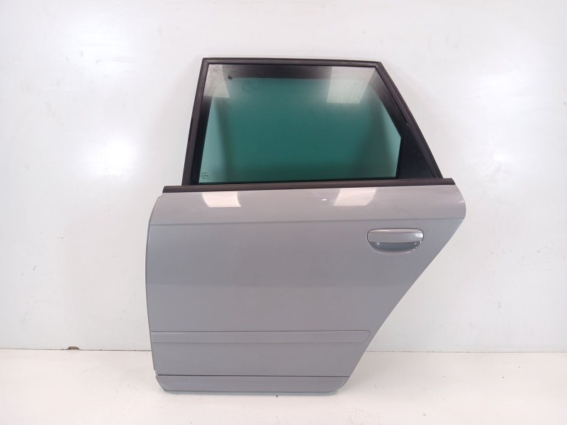 Recambio de puerta trasera izquierda para seat exeo st (3r5) 2.0 tdi referencia OEM IAM 3R0833051  