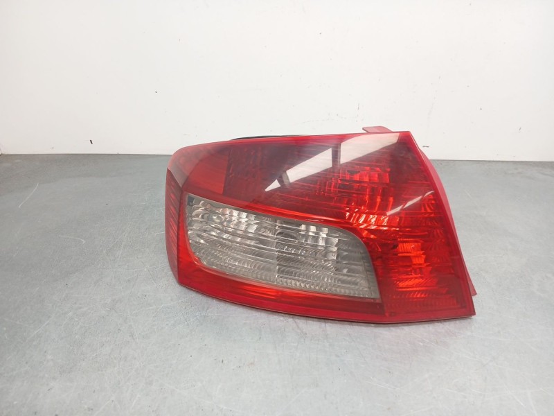 Recambio de piloto trasero izquierdo para peugeot 407 (6d_) 2.0 hdi (6drhrh) referencia OEM IAM 6350GC  