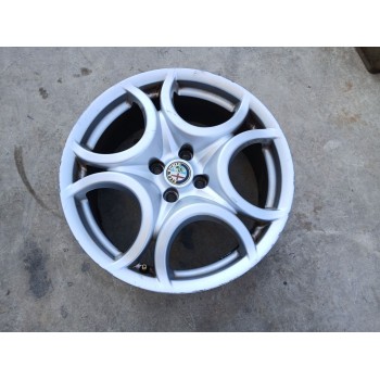 LLANTA 156078674 x1 17 pulgadas