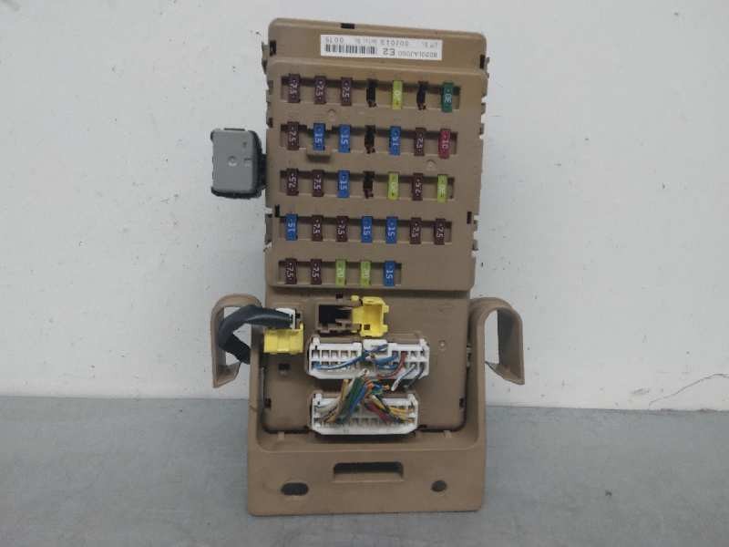 Recambio de caja reles / fusibles para subaru legacy lim. b14 limited referencia OEM IAM 82201AJ000  