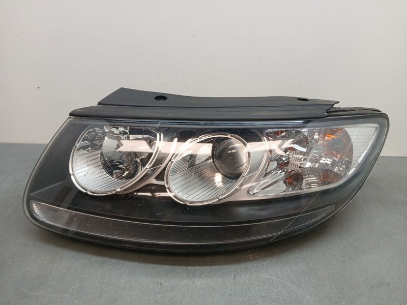 Recambio de faro izquierdo para hyundai santa fé ii (cm) 2.2 crdi referencia OEM IAM   