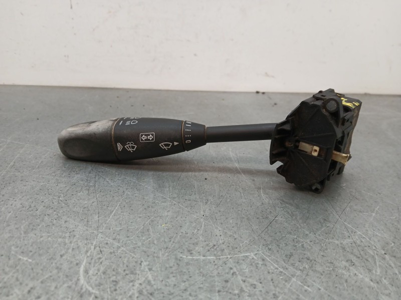 Recambio de mando limpia para mercedes-benz clase cls (w219) 320 cdi (219.322) referencia OEM IAM A1715400144  