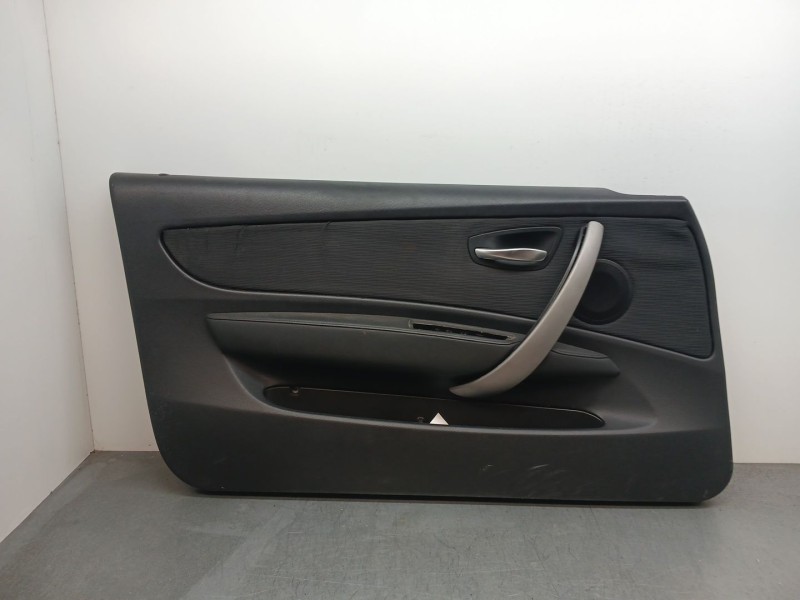 Recambio de guarnecido puerta delantera izquierda para bmw 1 (e81) 116 d referencia OEM IAM 10628510 9277930 