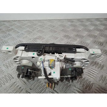 Recambio de mando calefaccion / aire acondicionado para dacia lodgy 1.6 sce cat referencia OEM IAM 5P3741700 275102784R 5P374300