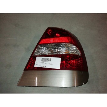 PILOTO TRASERO DERECHO 