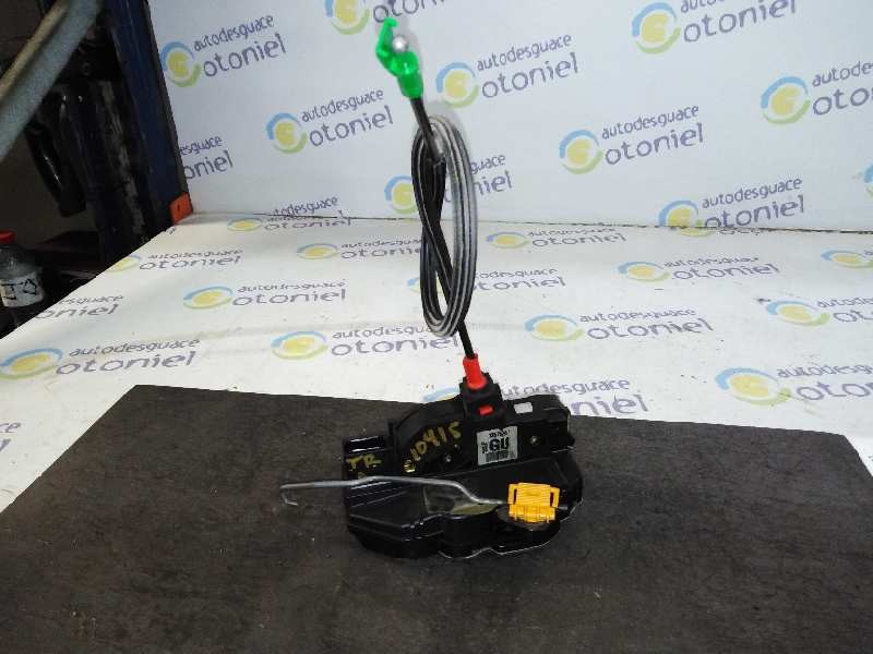 Recambio de cerradura puerta trasera derecha para opel zafira tourer 2.0 cdti referencia OEM IAM  5 PIN 