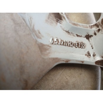 Recambio de llanta para jeep avenger (j2) referencia OEM IAM 6.5JX17 H2 ET32 52197382 17 PULGADAS