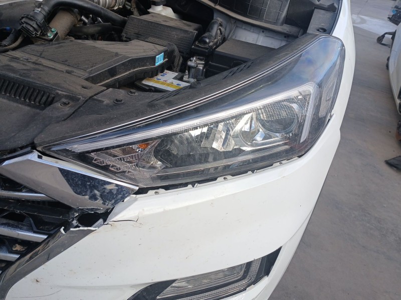 Recambio de faro izquierdo para hyundai tucson (tl, tle) 1.6 t-gdi referencia OEM IAM 92101D7600  