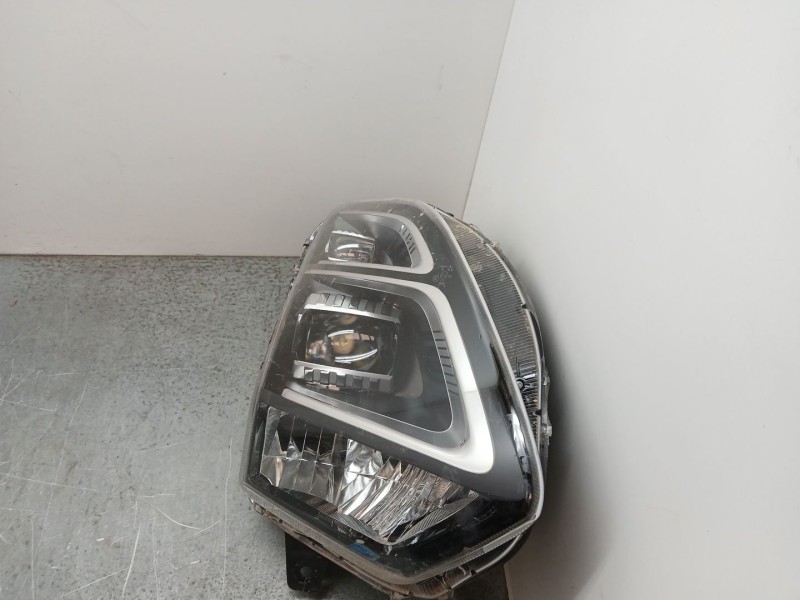 Recambio de faro derecho para omoda 5 referencia OEM IAM 605000531AA 202060401 SUPERIOR