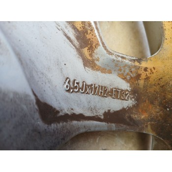 Recambio de llanta para jeep avenger (j2) referencia OEM IAM 6.5JX17 H2 ET32 52197382 17 PULGADAS
