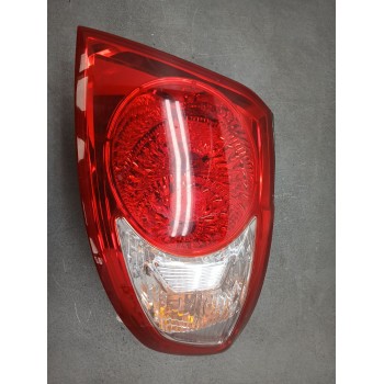 Recambio de piloto trasero derecho para hyundai santa fé ii (cm) 2.2 crdi referencia OEM IAM   