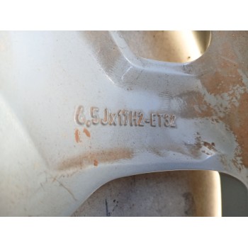 Recambio de llanta para jeep avenger (j2) referencia OEM IAM 6.5JX17 H2 ET32 52197382 17 PULGADAS