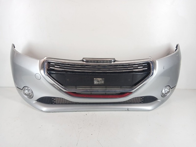 Recambio de paragolpes delantero para peugeot 208 1.6 16v hdi fap referencia OEM IAM 9672794477  