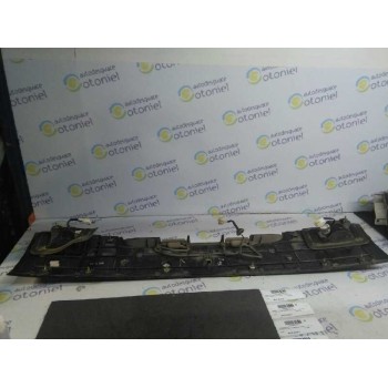 Recambio de piloto trasero central para mitsubishi santamo (hyundai) santamo confort referencia OEM IAM   