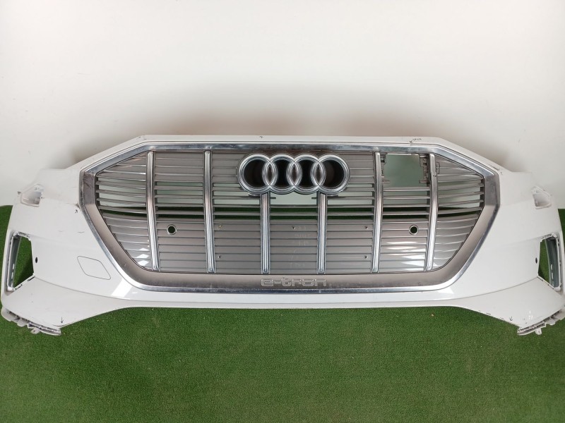 Recambio de paragolpes delantero para audi e-tron (gen) 50 quattro referencia OEM IAM 4KE807437 4KE807437 