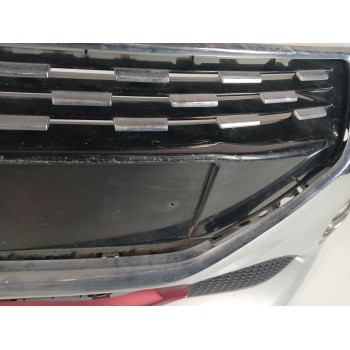 Recambio de paragolpes delantero para peugeot 208 1.6 16v hdi fap referencia OEM IAM 9672794477  