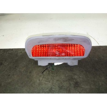 LUZ CENTRAL DE FRENO 