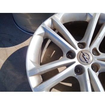 Recambio de llanta para opel insignia berlina edition referencia OEM IAM 8JX18 H2 IS42 X2 03UYD