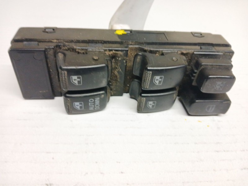 Recambio de mando elevalunas delantero izquierdo para hyundai terracan (hp) 2.9 crdi 4wd referencia OEM IAM 621W04290  