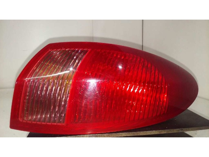 Recambio de piloto trasero derecho para alfa romeo 147 (190) 1.6 t.spark eco distinctive referencia OEM IAM   