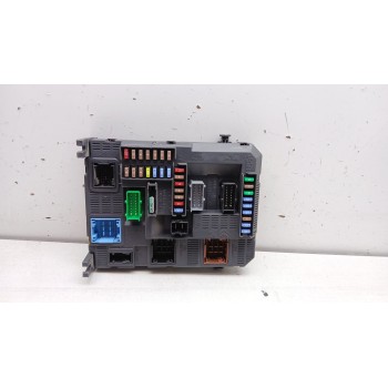 Recambio de centralita bsi para peugeot 208 style referencia OEM IAM 9807531680  