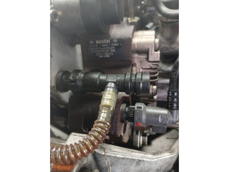 Recambio de bomba inyeccion para renault laguna ii grandtour (kg0) 1.9 dci diesel referencia OEM IAM 8200108225  