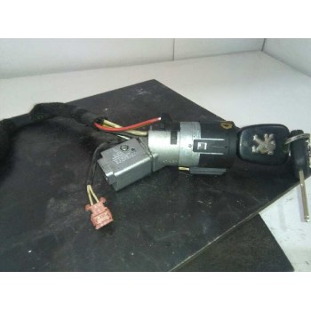 CONMUTADOR DE ARRANQUE 