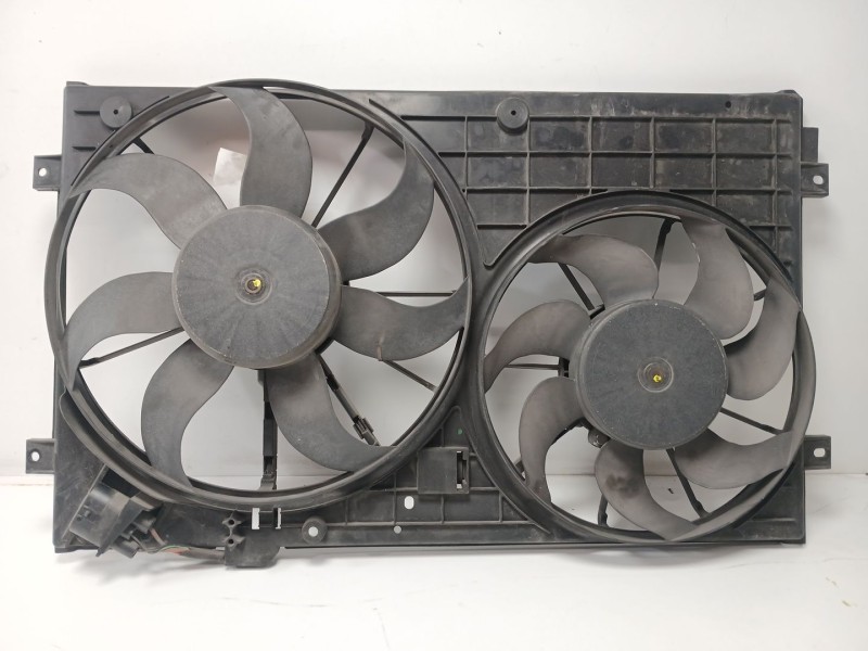 Recambio de electroventilador para volkswagen golf v (1k1) 1.9 tdi referencia OEM IAM 1K0121207T  