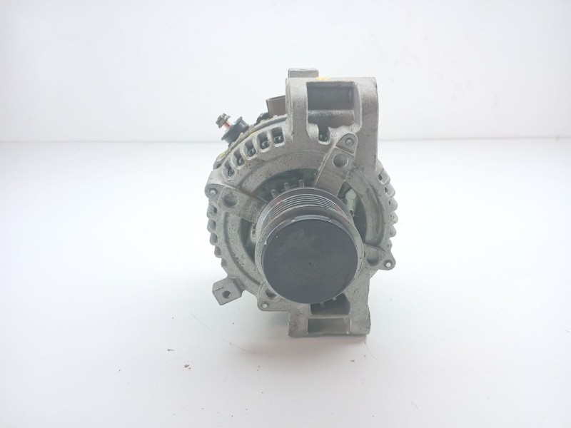 Recambio de alternador para toyota avensis sedán (_t25_) 2.0 d-4d (adt250_) referencia OEM IAM 270600D030  