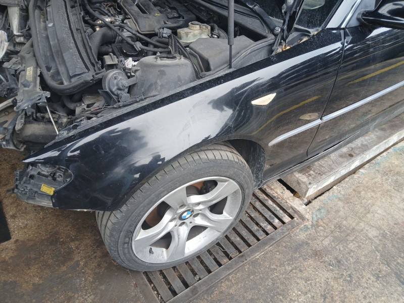 Recambio de aleta delantera izquierda para bmw 3 coupé (e46) 320 cd referencia OEM IAM   