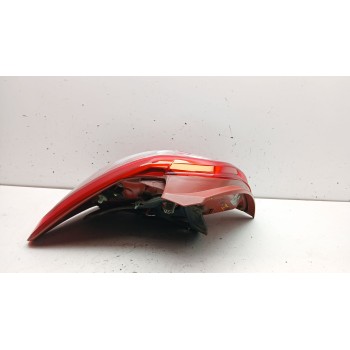 Recambio de piloto trasero derecho para toyota auris (_e15_) 1.8 hybrid (zwe150_) referencia OEM IAM 8155102380 8155002550 