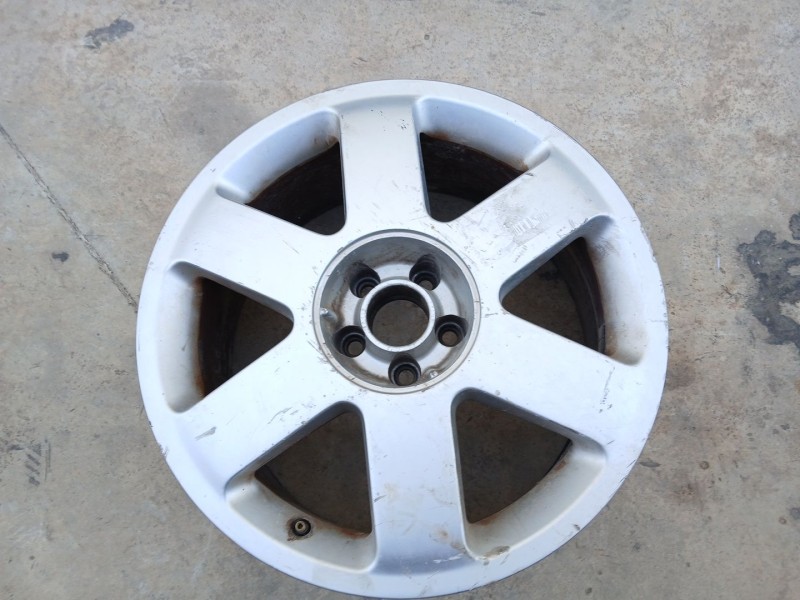 Recambio de llanta para audi tt (8n3) 1.8 t referencia OEM IAM 7.5Jx17H2 ET32 X1 8N0601025A