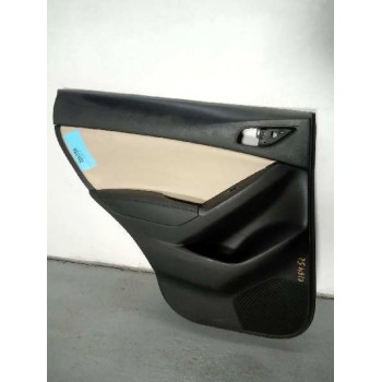 GUARNECIDO PUERTA TRASERA IZQUIERDA 