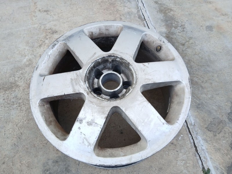 Recambio de llanta para audi tt (8n3) 1.8 t referencia OEM IAM 7.5Jx17H2 ET32 X1 8N0601025A