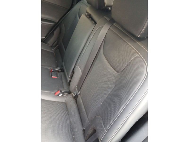 Recambio de asientos traseros para kia ev6 (cv) 77 referencia OEM IAM   