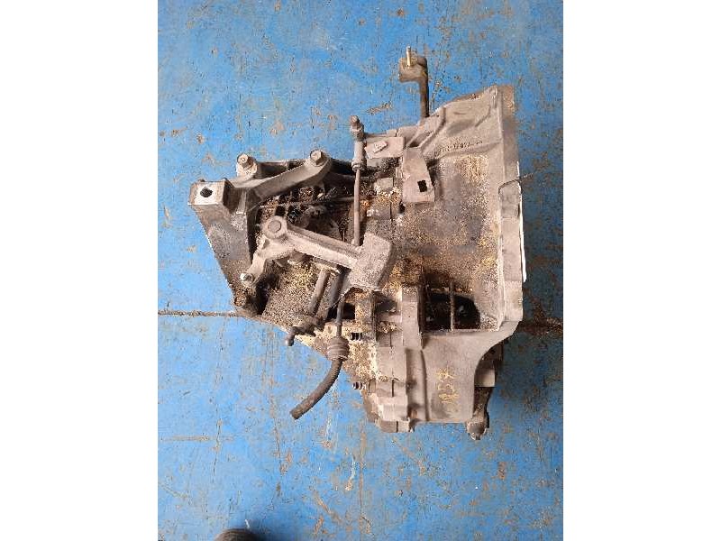 Recambio de caja cambios para mazda 3 berlina (bk) 1.6 crdt active referencia OEM IAM 3M5R7002YE B 