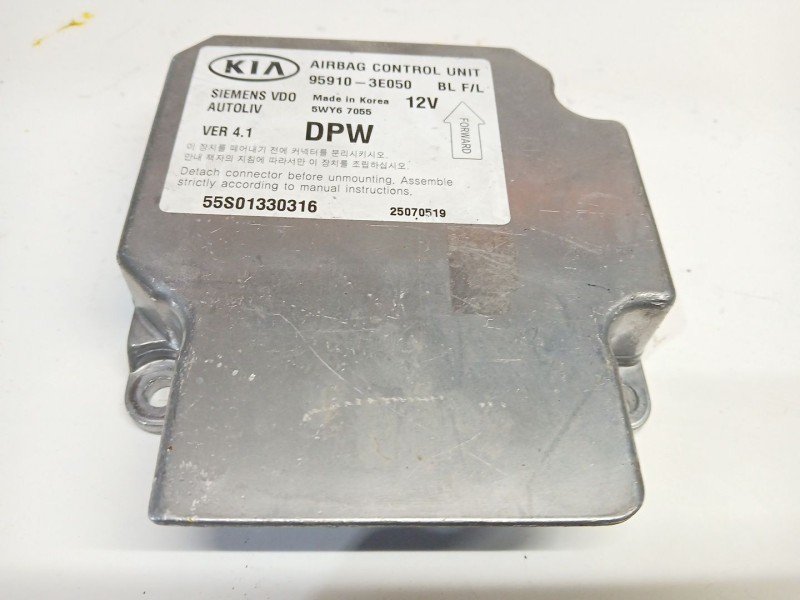 Recambio de centralita airbag para kia sorento 2.5 crdi active referencia OEM IAM 959103E050  