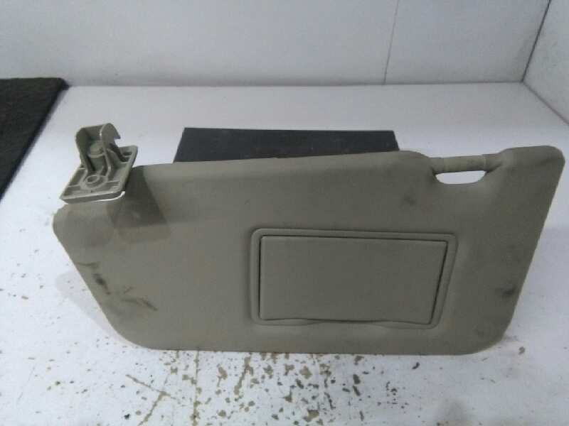 Recambio de parasol izquierdo para nissan micra (k12e) acenta referencia OEM IAM   