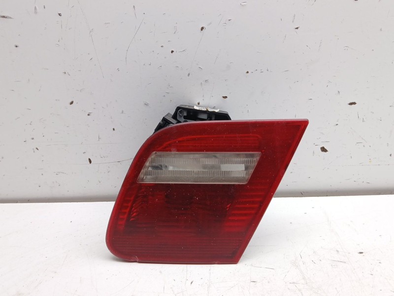 Recambio de piloto trasero derecho interior para bmw 3 coupé (e46) 320 cd referencia OEM IAM 406522  