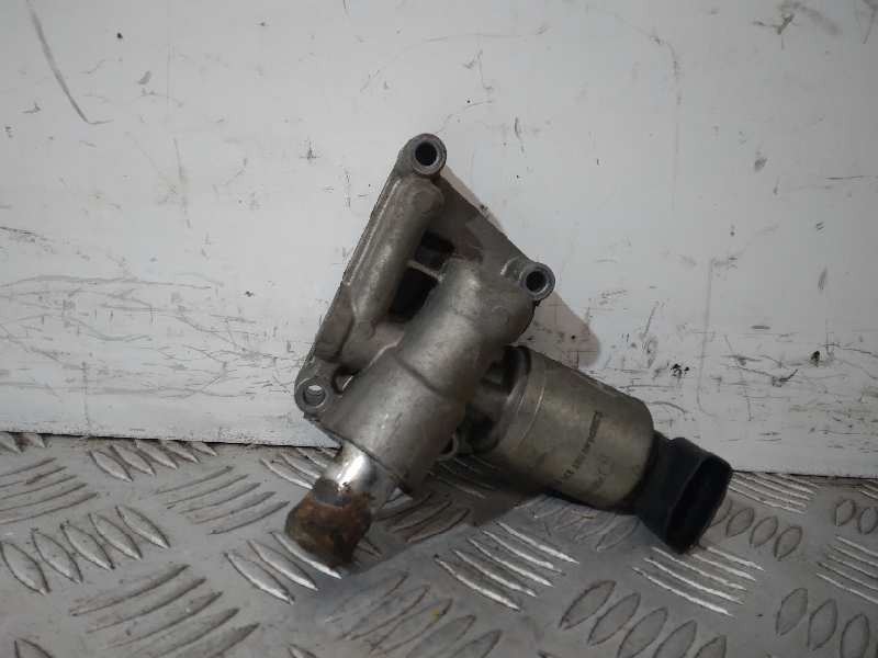 Recambio de valvula egr para opel corsa c club referencia OEM IAM 72287500 5 PINES 