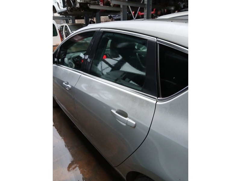 Recambio de puerta trasera izquierda para opel astra j (p10) 1.7 cdti (68) referencia OEM IAM 124109  