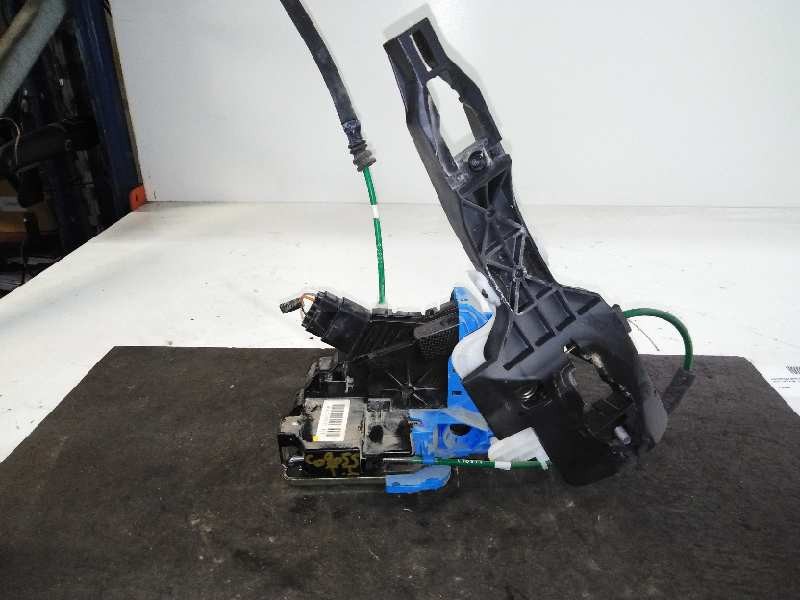 Recambio de cerradura puerta trasera izquierda para hyundai i30 (gd) classic referencia OEM IAM  4 PIN 