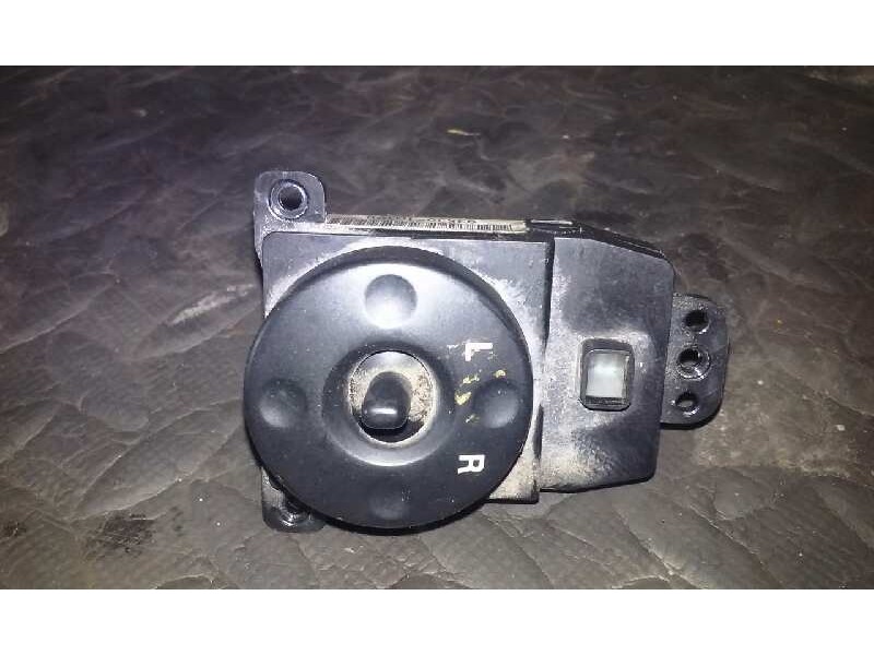 Recambio de mando retrovisor para kia rio 1.4 cat referencia OEM IAM   